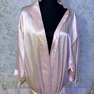 Bridesmaid Light Pink Satin Robe with Flowing Sleeves